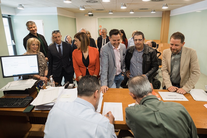 El PSOE registra una candidatura de personas que trabajan “por y para Burgos”